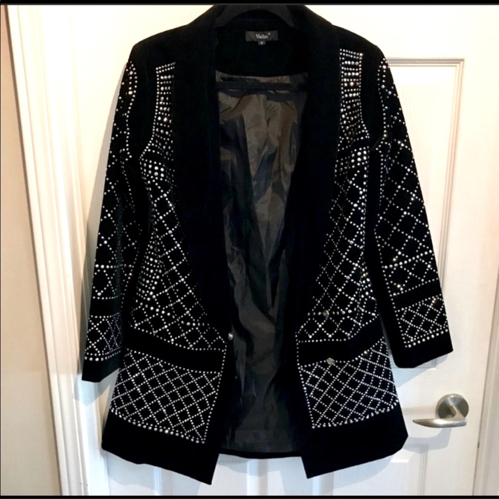 Black velvet blazer